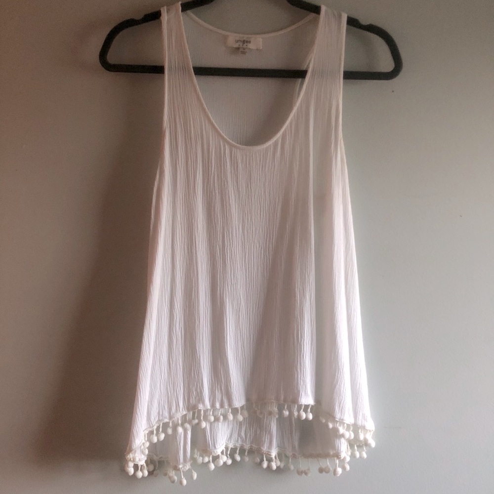 🌴Pom Pom trimmed tank🌴